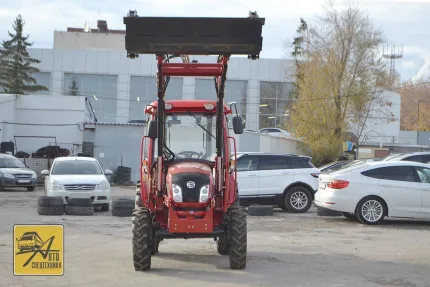 Трактор Dongfeng DF-504 с погрузчиком FEL-500