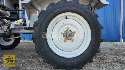 Минитрактор Феникс Р-2L с отвалом